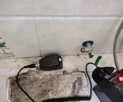 望城屋顶漏水维修公司分享下卫生间漏水的危害及解决方法